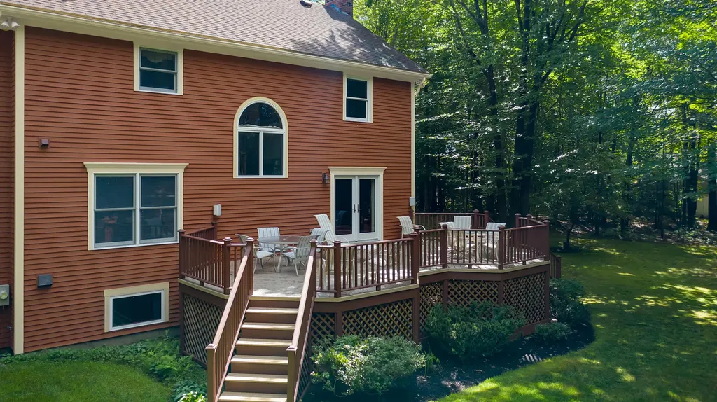 11 Cardinal Lane Windham ME 04062