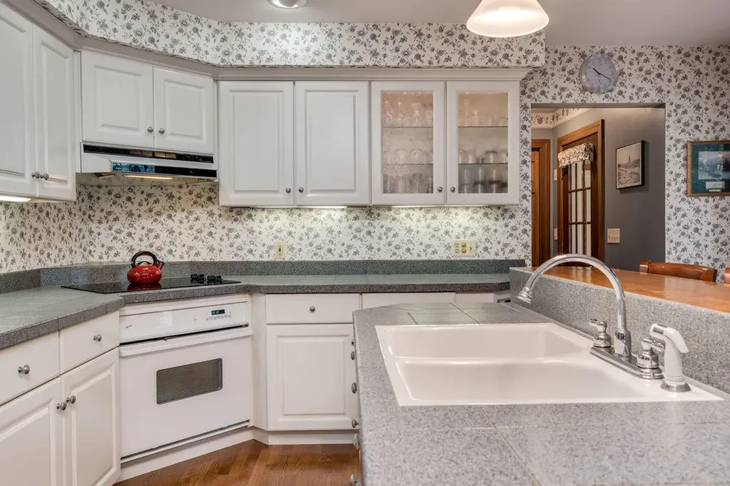 11 Cardinal Lane Windham ME 04062