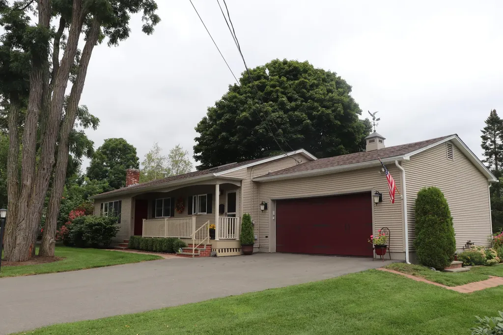 177 Yale Street Bangor ME 04401