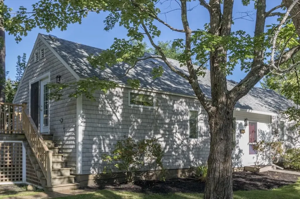 15 Cove Road Camden ME 04843