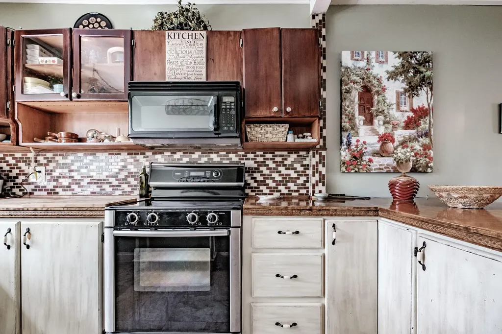 50 Oliver Street Rockland ME 04841
