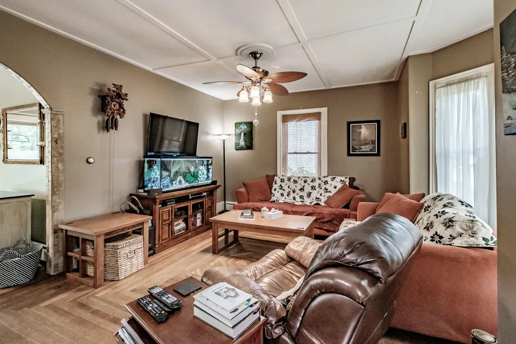 50 Oliver Street Rockland ME 04841