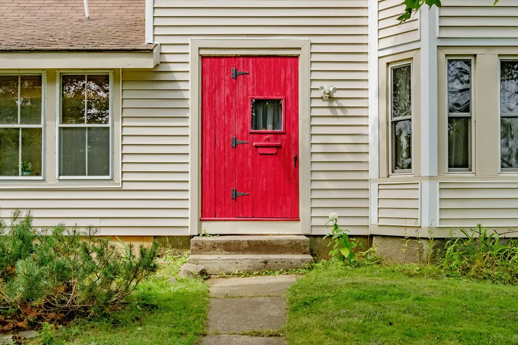50 Oliver Street Rockland ME 04841
