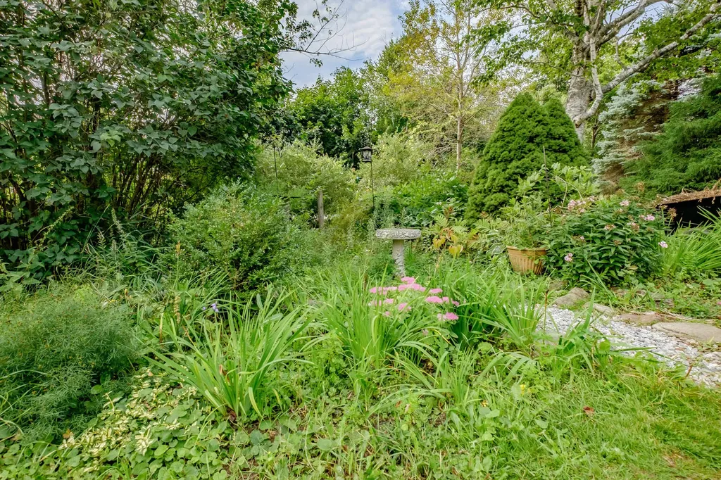 50 Oliver Street Rockland ME 04841