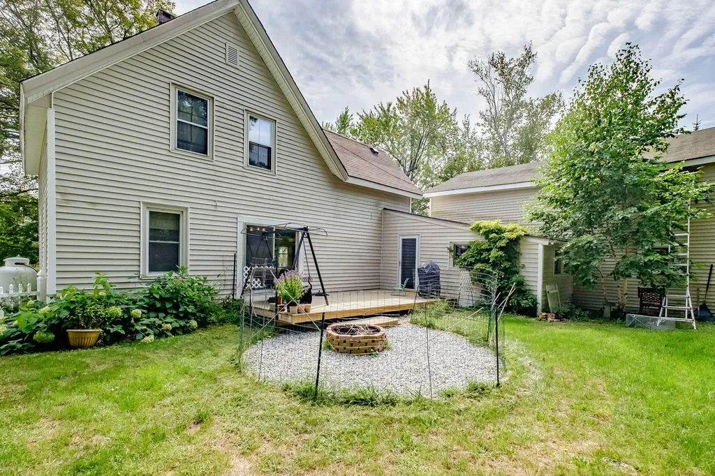 50 Oliver Street Rockland ME 04841