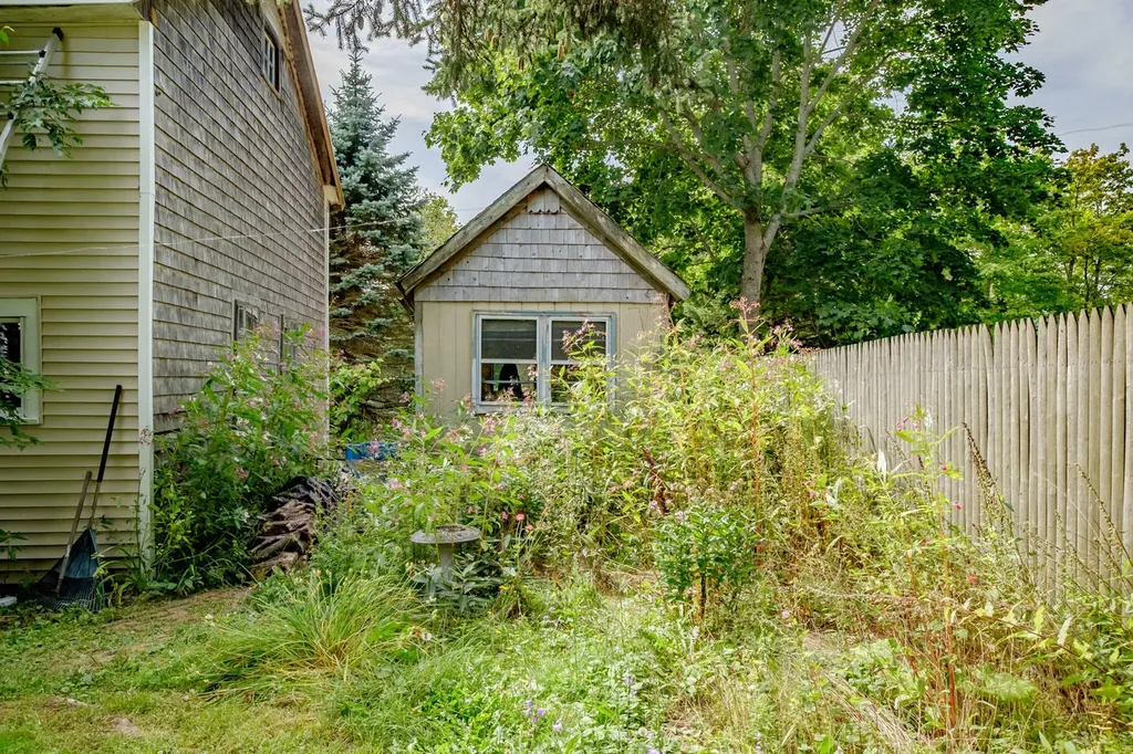 50 Oliver Street Rockland ME 04841