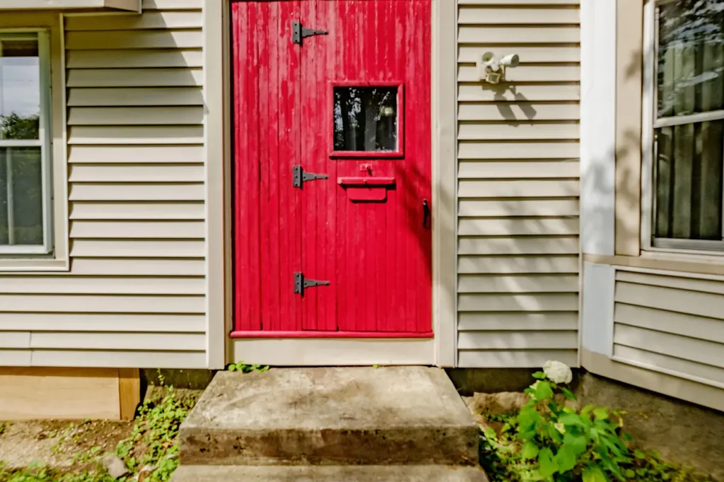 50 Oliver Street Rockland ME 04841