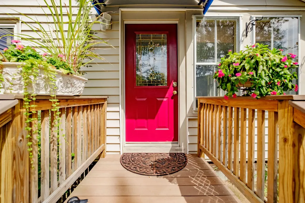 50 Oliver Street Rockland ME 04841