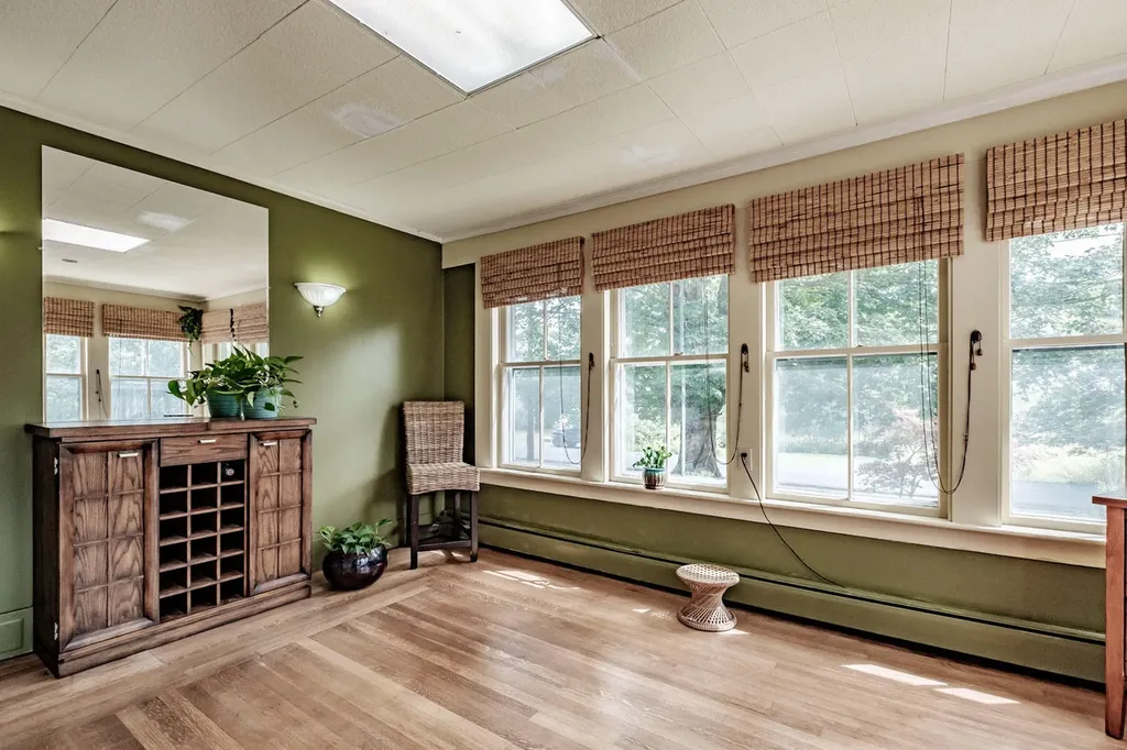 50 Oliver Street Rockland ME 04841
