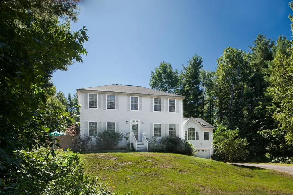 62 Frost Road Derry NH 03038
