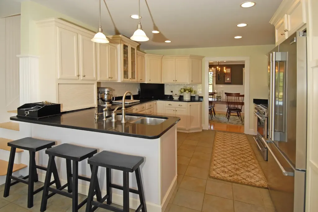 11 Darcys Run Arundel ME 04046