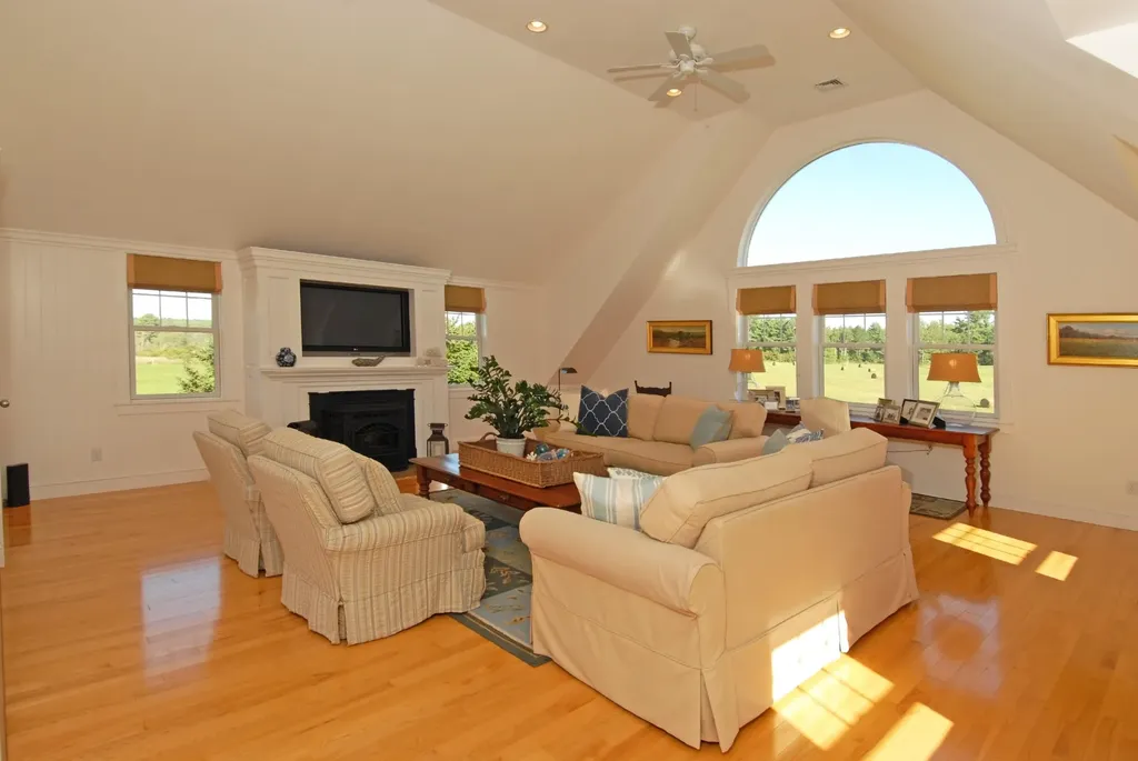11 Darcys Run Arundel ME 04046