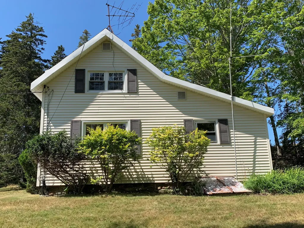 278 S Deer Isle Road Deer Isle ME 04627