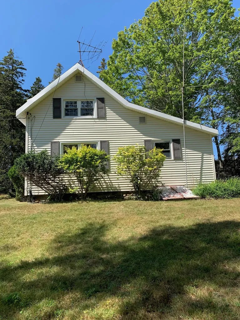 278 S Deer Isle Road Deer Isle ME 04627