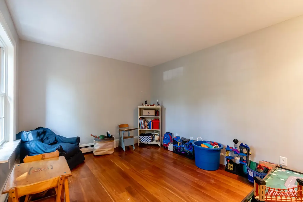 17 White Rock Drive Falmouth ME 04105