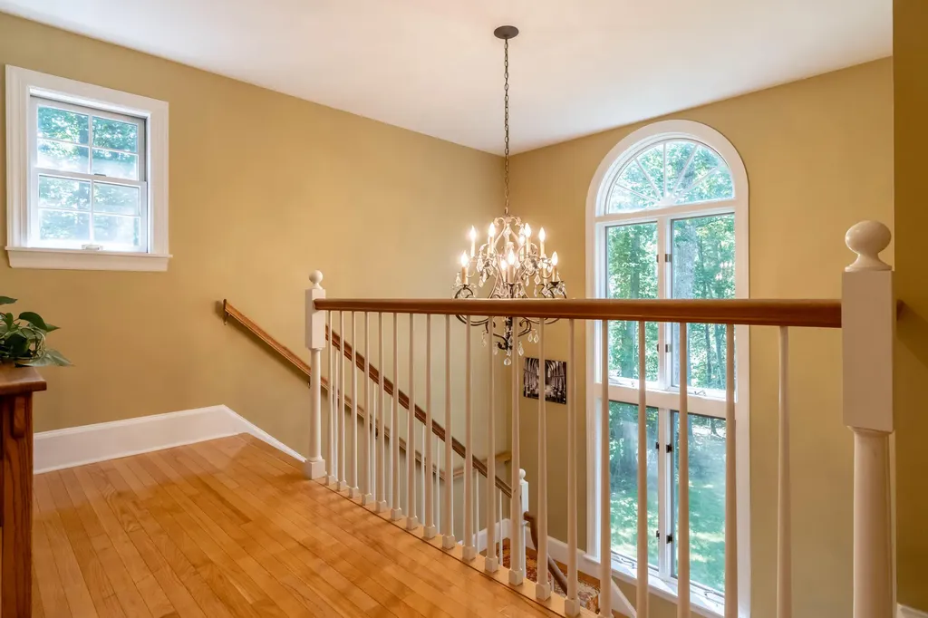 17 White Rock Drive Falmouth ME 04105
