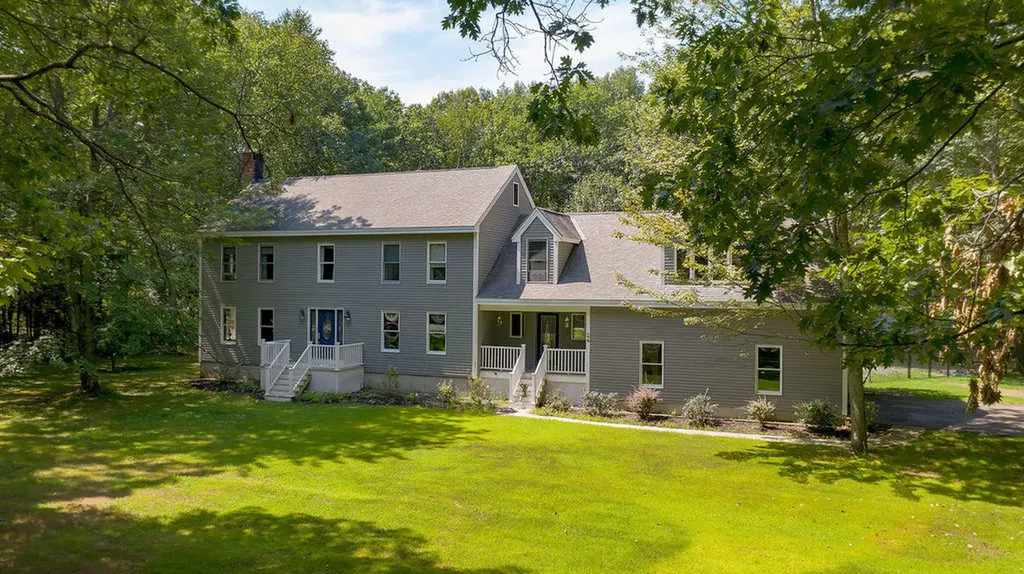 24 Longmeadow Road Scarborough ME 04074