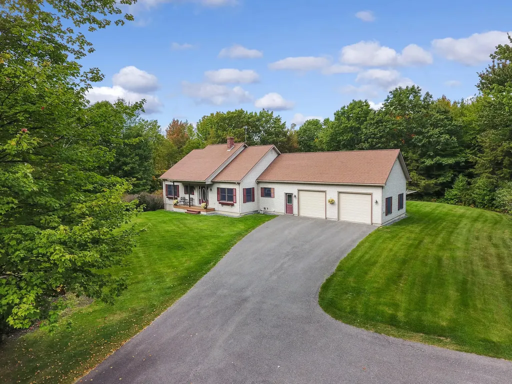 19 Red Maple Lane Augusta ME 04330