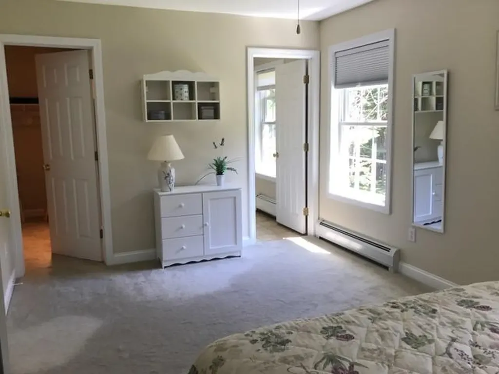 16 Heath Road Kennebunk ME 04043