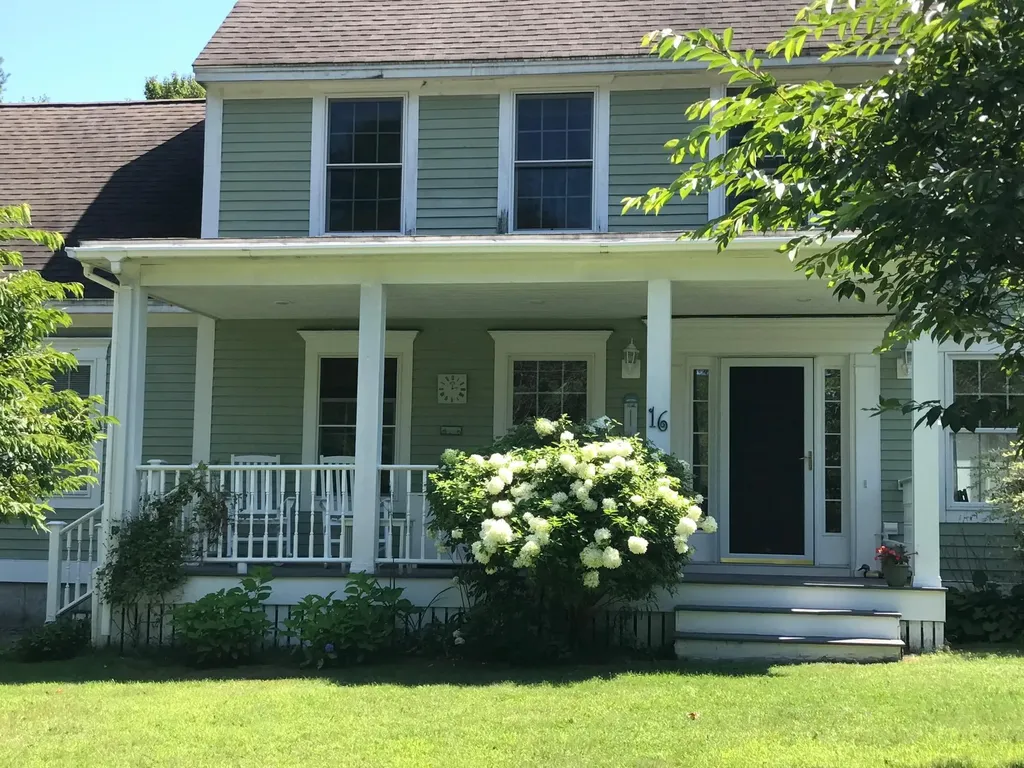 16 Heath Road Kennebunk ME 04043