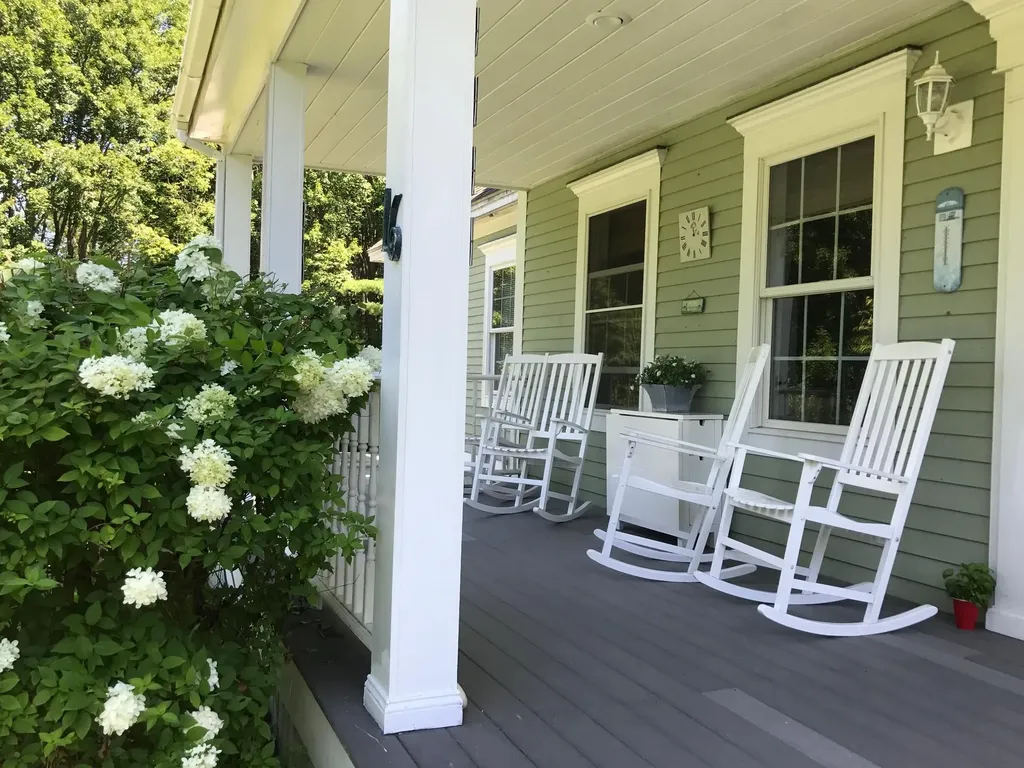 16 Heath Road Kennebunk ME 04043