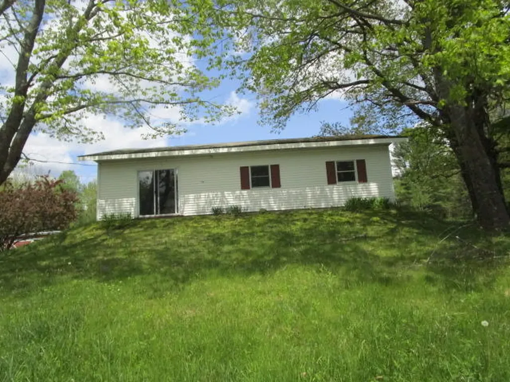 1278 Main Street Ripley ME 04930