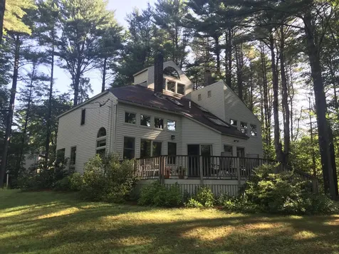 48 Weatherly Place Auburn ME 04210