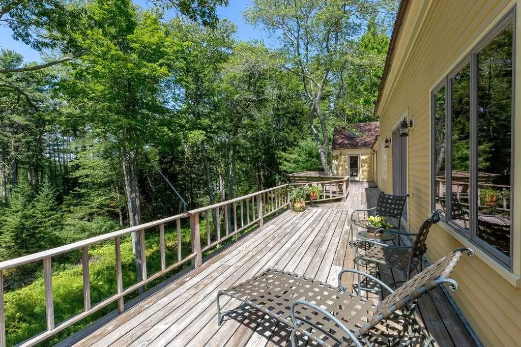 177 Doughty Point Road Harpswell ME 04079