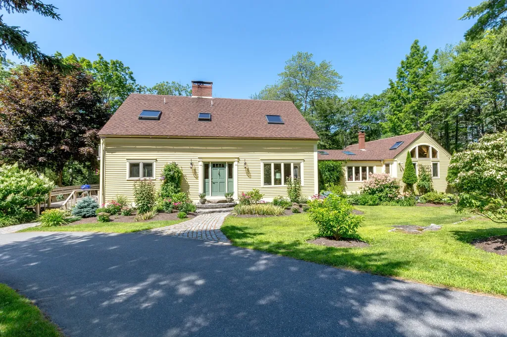 177 Doughty Point Road Harpswell ME 04079