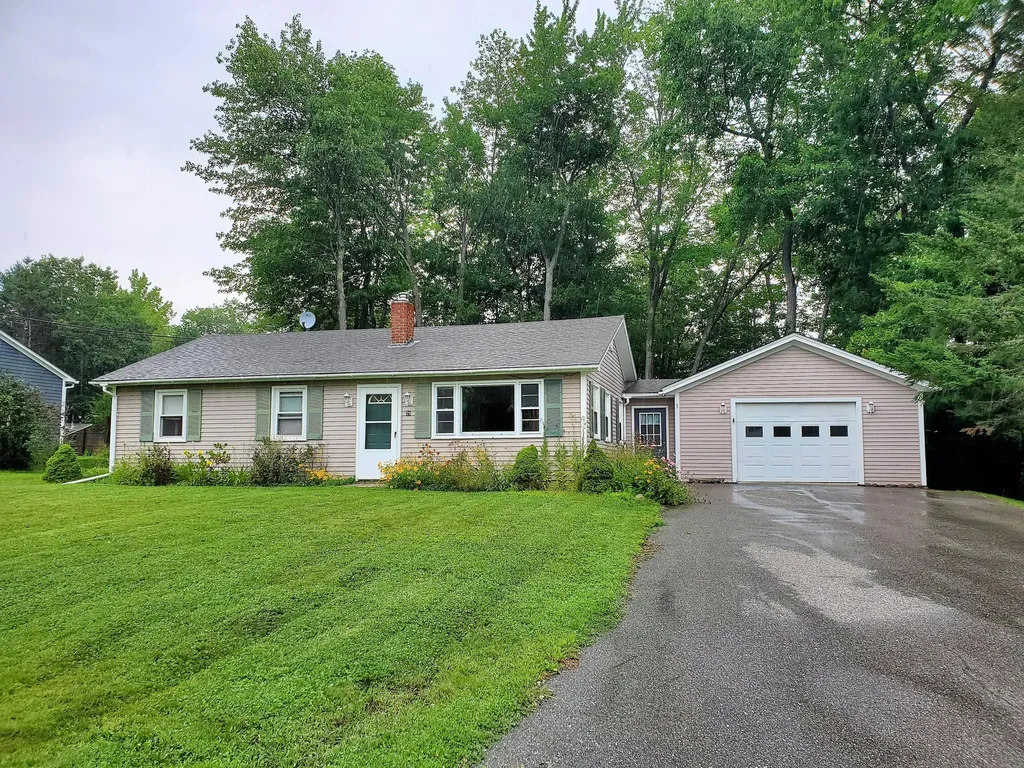 29 Holt Drive Ellsworth ME 04605
