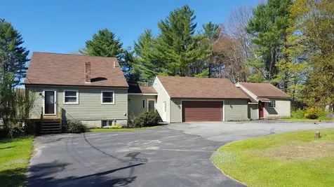 219 Bog Road Vassalboro ME 04989