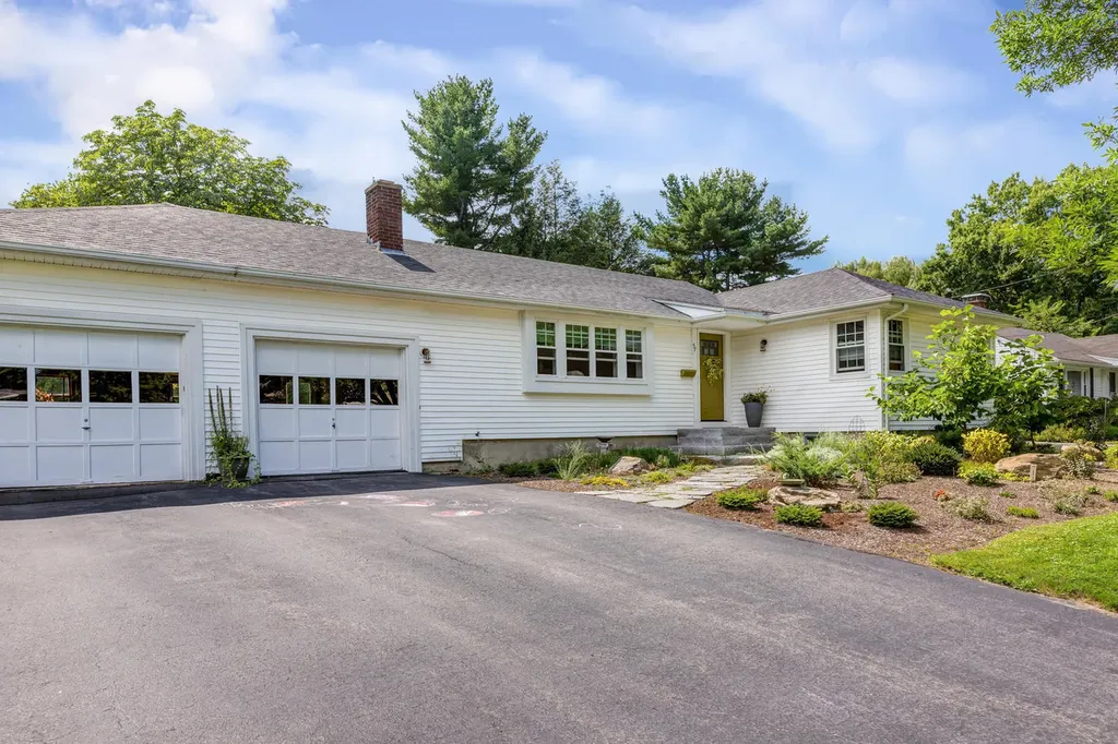 57 Pya Road Portland ME 04103