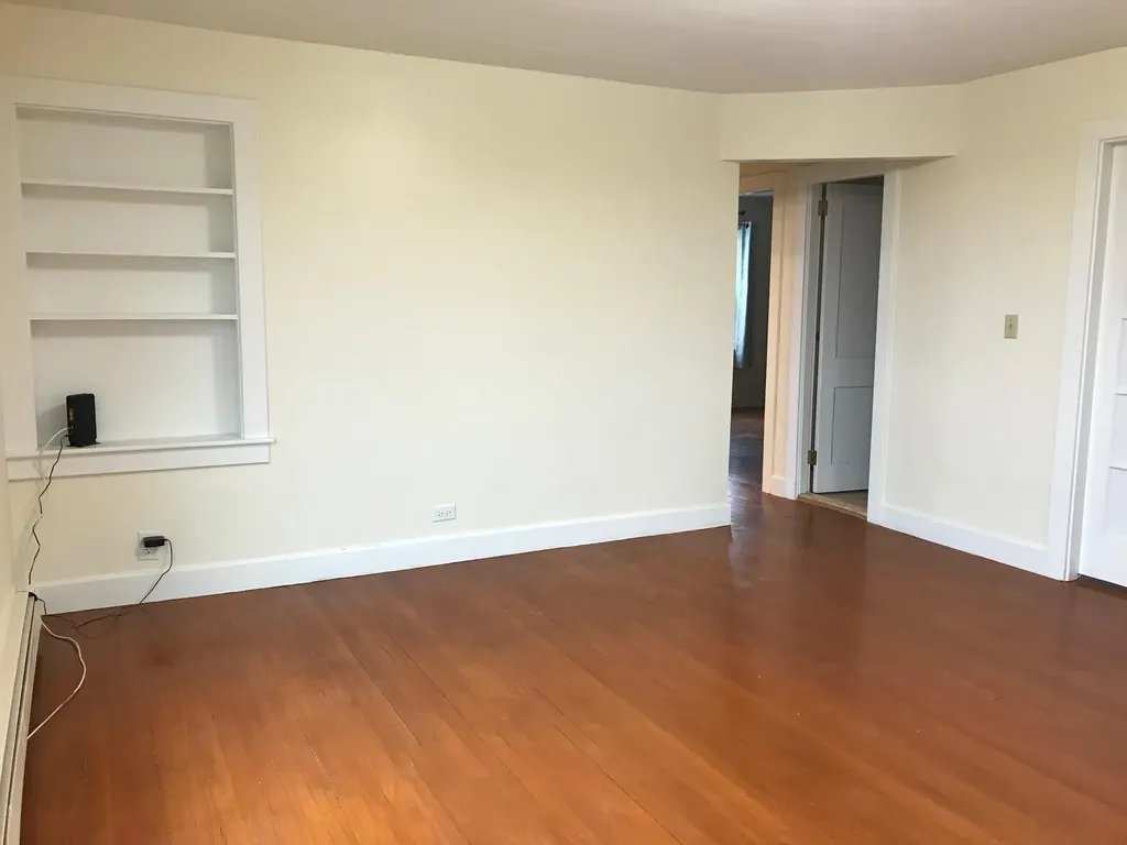 90 W Meadow Road Rockland ME 04841