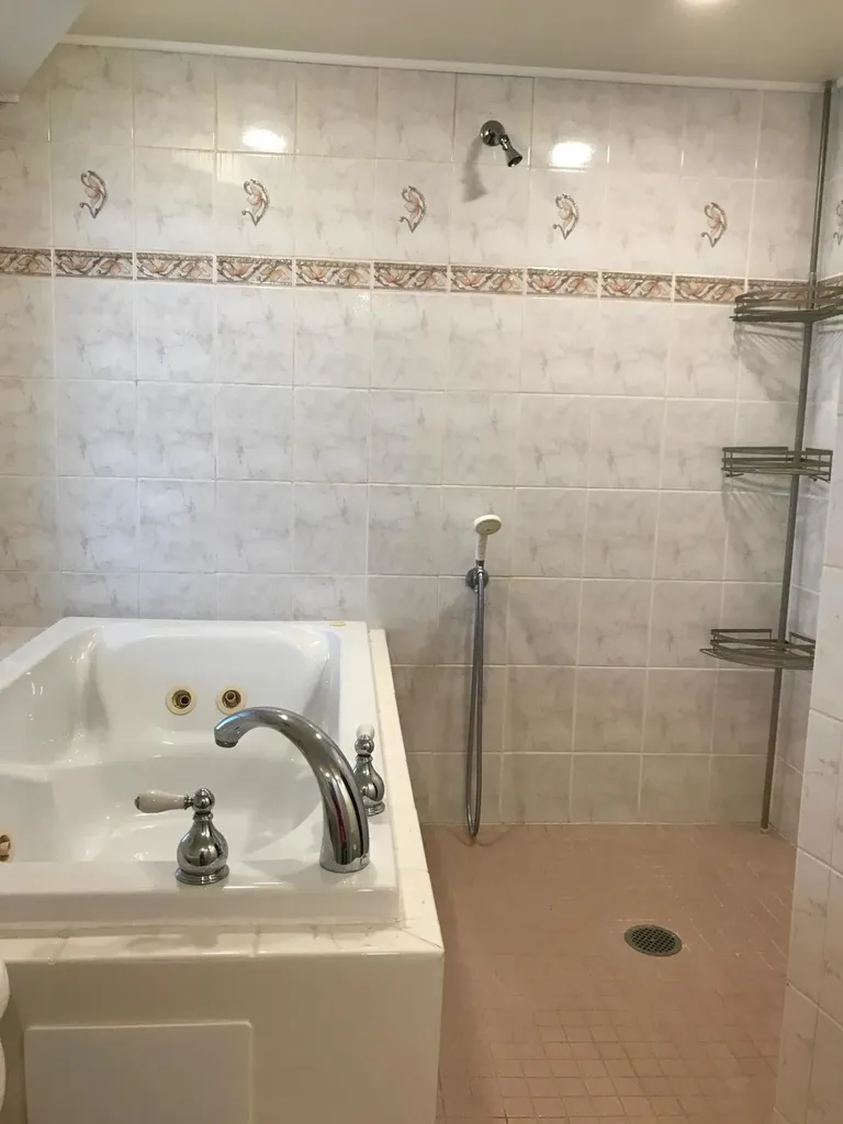 90 W Meadow Road Rockland ME 04841