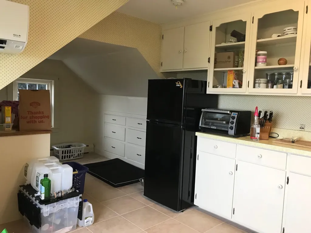90 W Meadow Road Rockland ME 04841