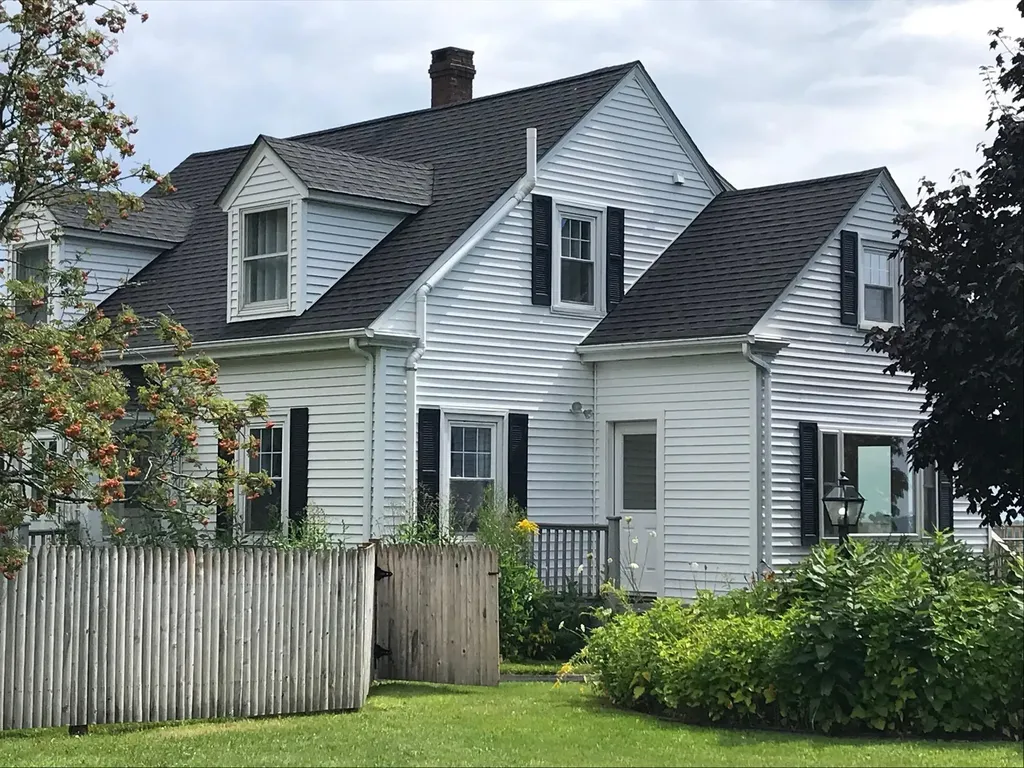 90 W Meadow Road Rockland ME 04841