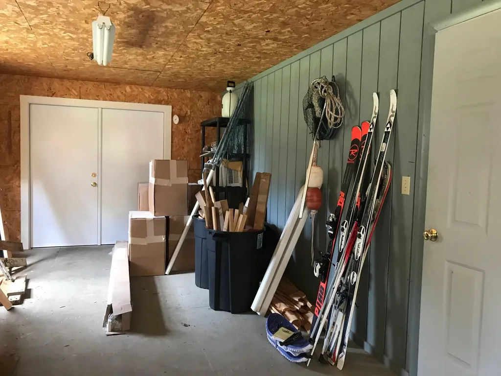 90 W Meadow Road Rockland ME 04841
