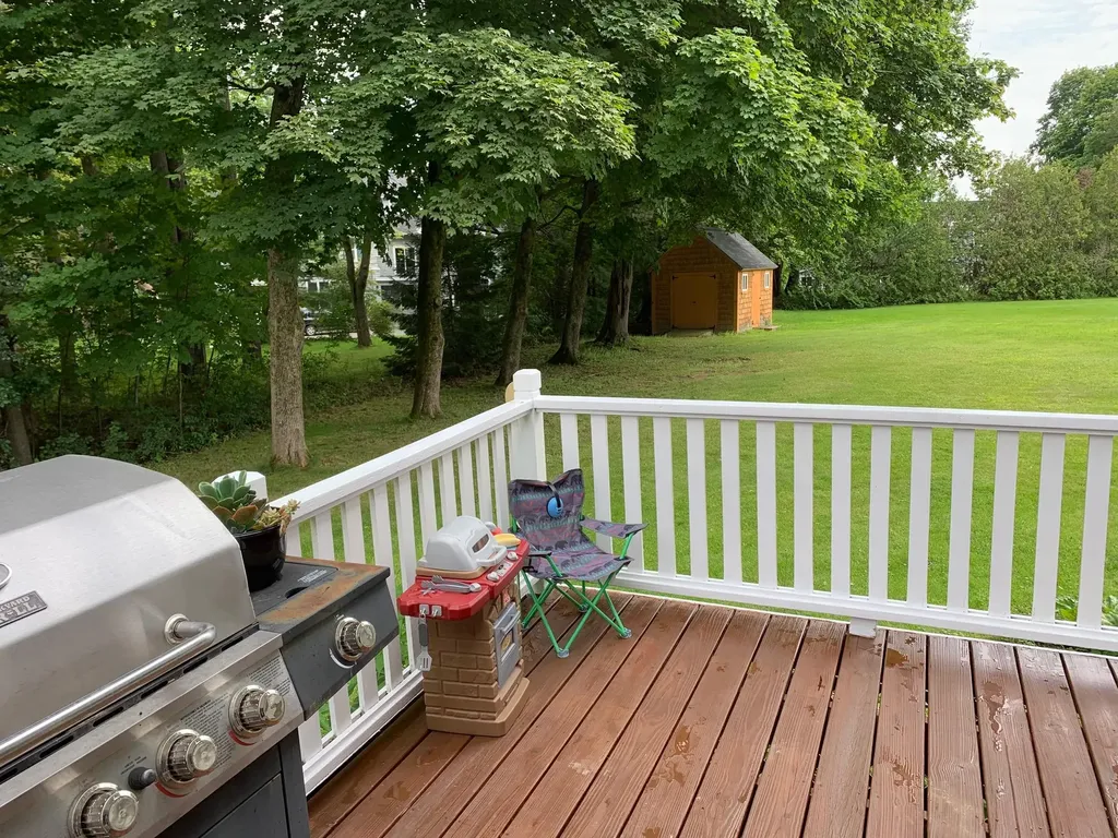 35 Summit Avenue Bangor ME 04401