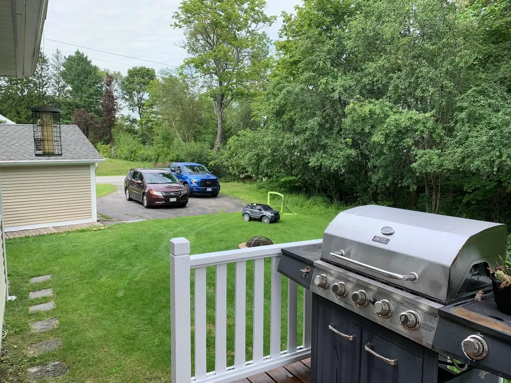 35 Summit Avenue Bangor ME 04401
