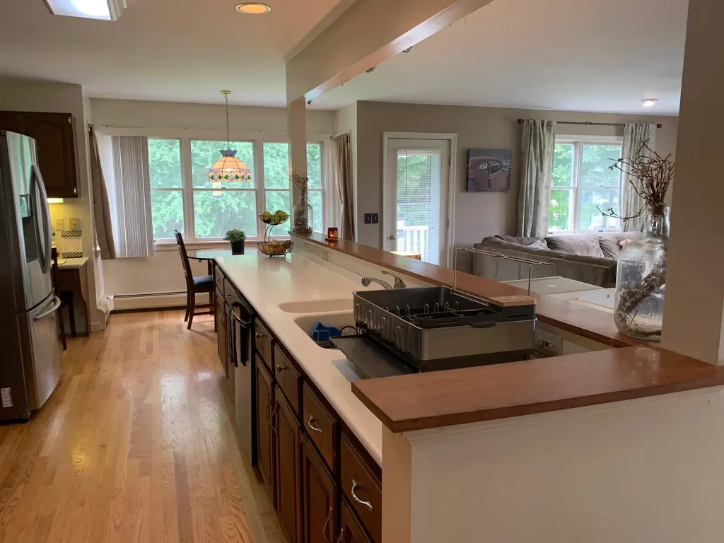 35 Summit Avenue Bangor ME 04401