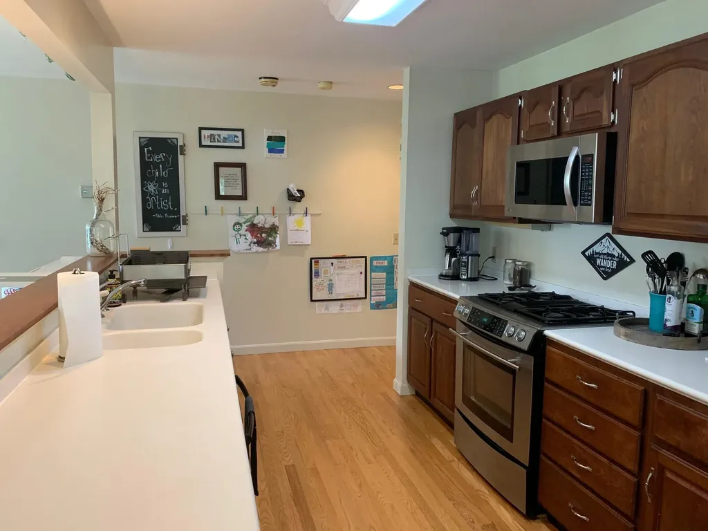 35 Summit Avenue Bangor ME 04401
