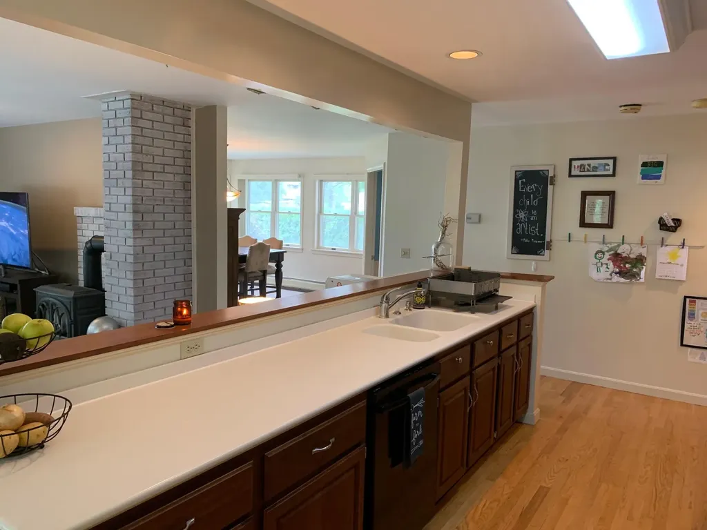 35 Summit Avenue Bangor ME 04401