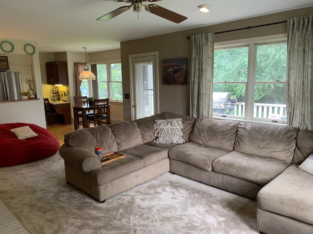 35 Summit Avenue Bangor ME 04401