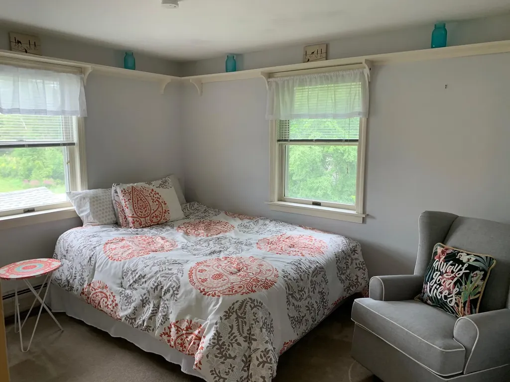 35 Summit Avenue Bangor ME 04401