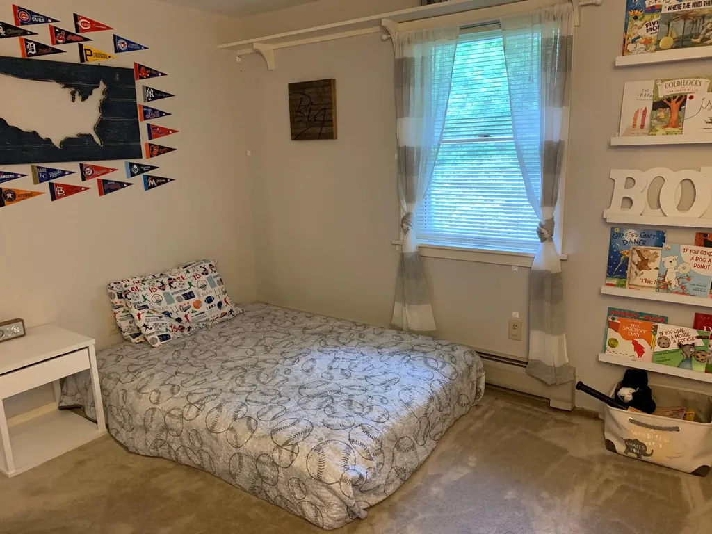 35 Summit Avenue Bangor ME 04401