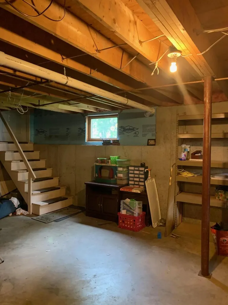 35 Summit Avenue Bangor ME 04401