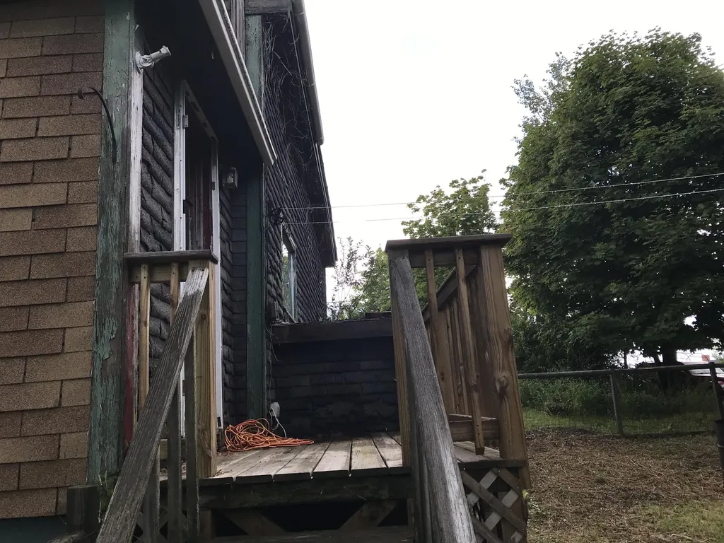 13 Green Street Eastport ME 04631