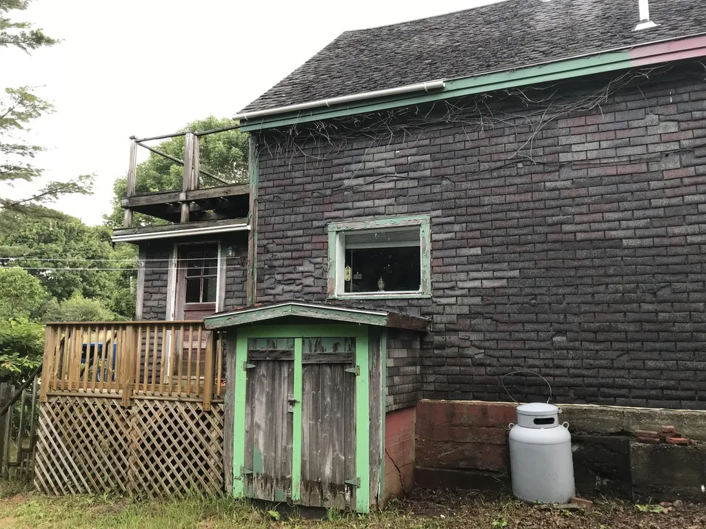 13 Green Street Eastport ME 04631
