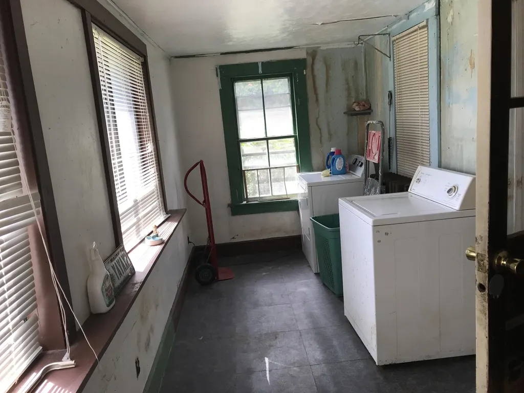 13 Green Street Eastport ME 04631