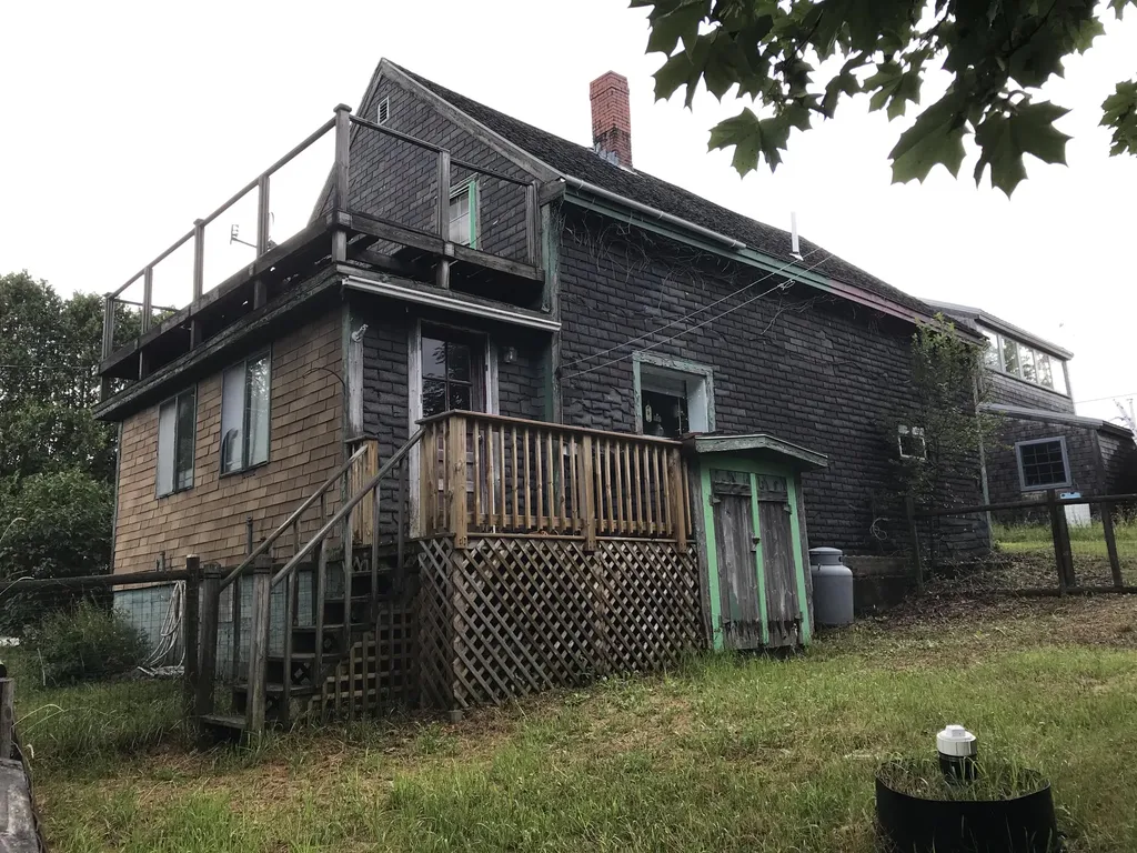 13 Green Street Eastport ME 04631